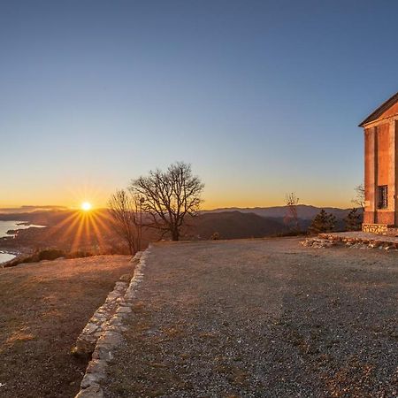 Casa Erika Fronte Mare Leilighet Varazze Eksteriør bilde
