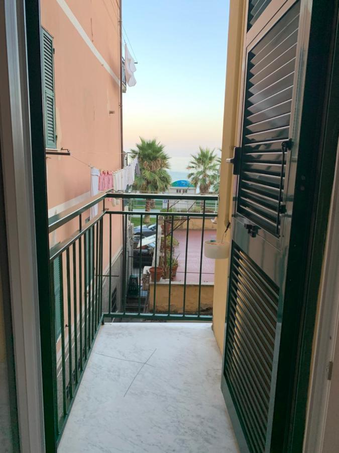 Casa Erika Fronte Mare Leilighet Varazze Eksteriør bilde